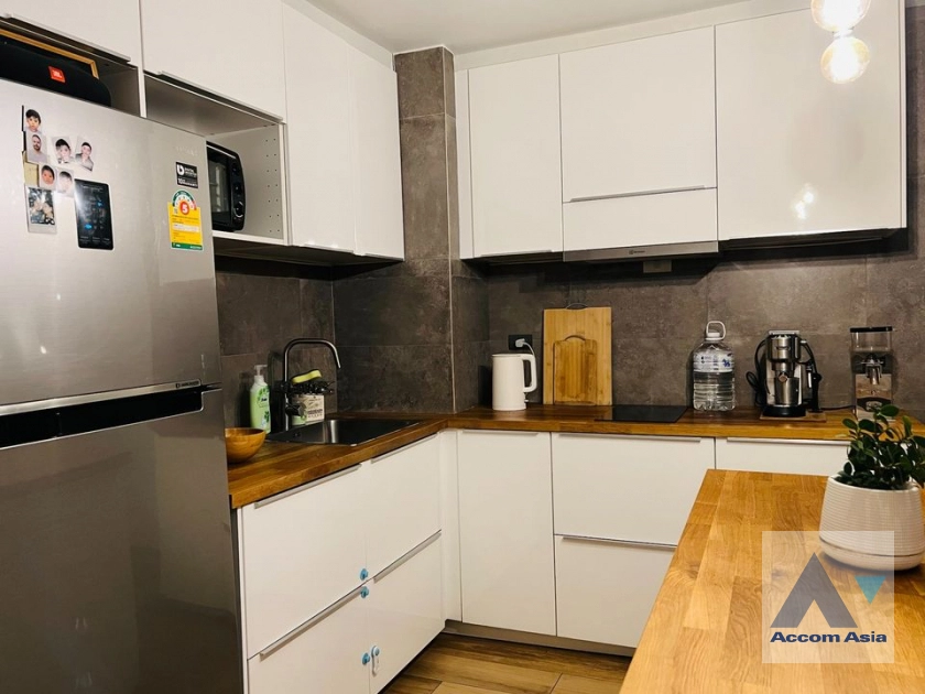 4  2 br Condominium For Sale in Sukhumvit ,Bangkok BTS Thong Lo at JC Tower AA39506