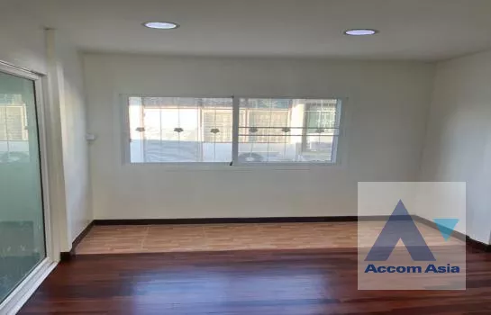 14  3 br Townhouse For Sale in Sukhumvit ,Bangkok  AA39522