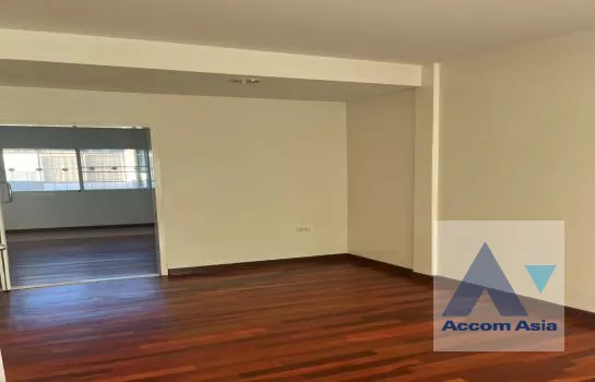 15  3 br Townhouse For Sale in Sukhumvit ,Bangkok  AA39522