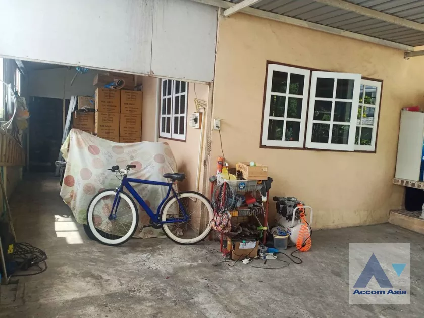 7  3 br House For Sale in Sukhumvit ,Bangkok BTS On Nut AA39524