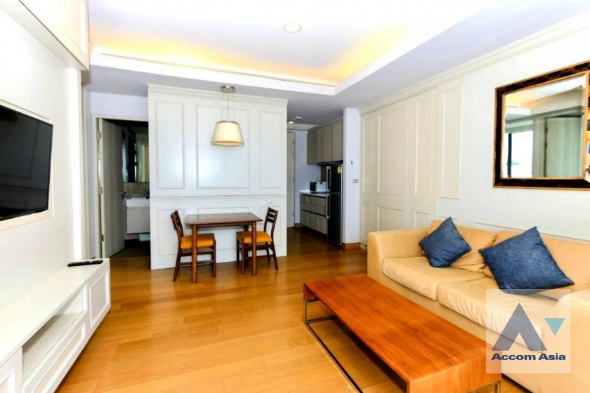 unit 2 Bedrooms  Condominium For Rent in Sukhumvit, Bangkok  near BTS Phrom Phong (AA39526)