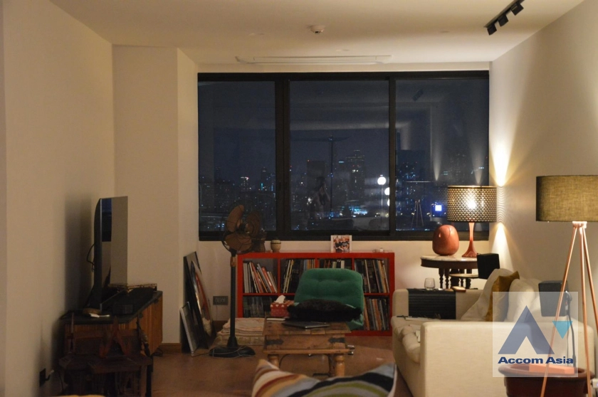 9  4 br Condominium For Sale in Sathorn ,Bangkok BRT Wat Dan at Royal River Place AA39529