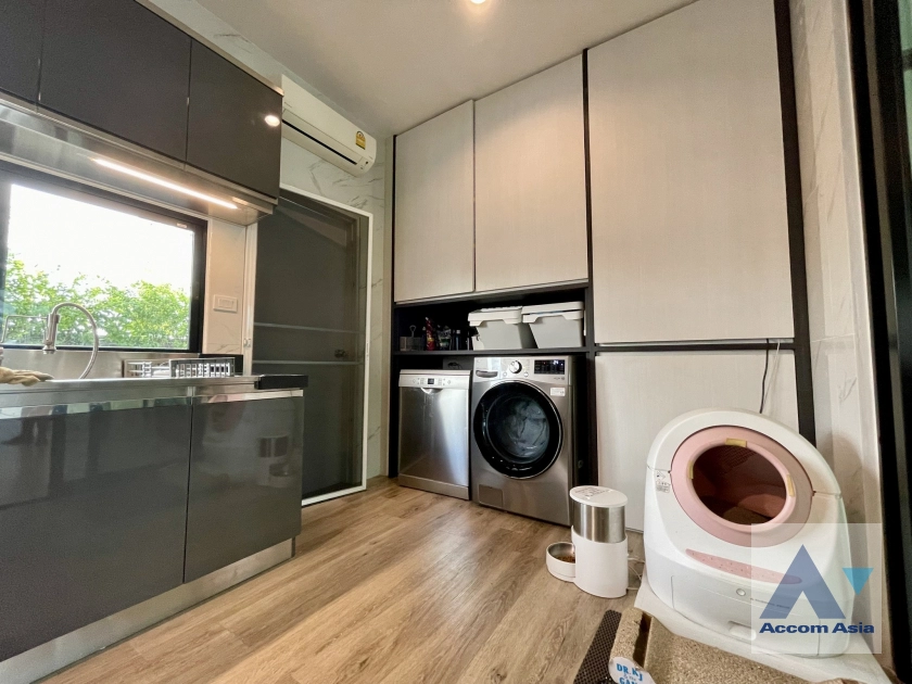 13  3 br House for rent and sale in Petchkasem ,Bangkok  at Prinn Sathorn-Ratchaphruek AA39543