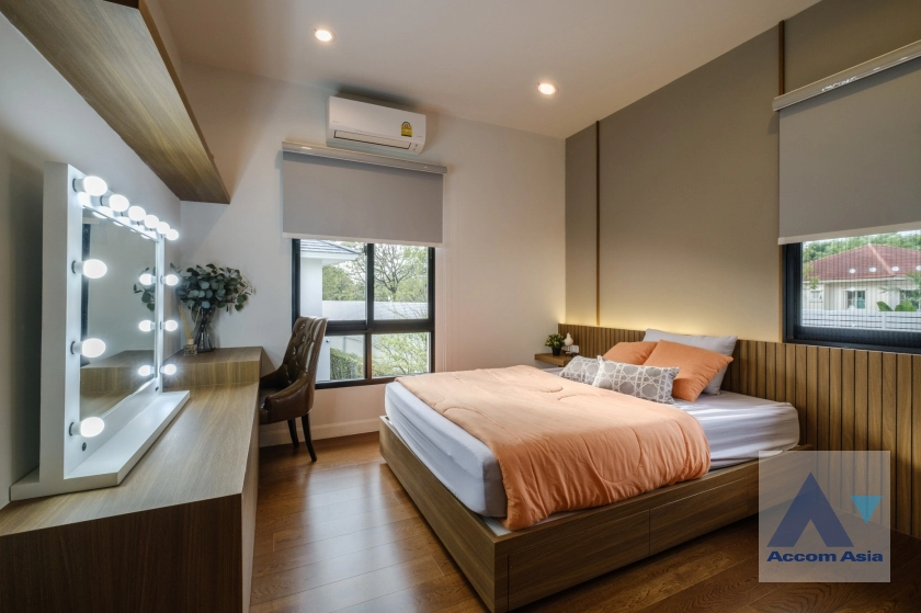 9  3 br House for rent and sale in Petchkasem ,Bangkok  at Prinn Sathorn-Ratchaphruek AA39543