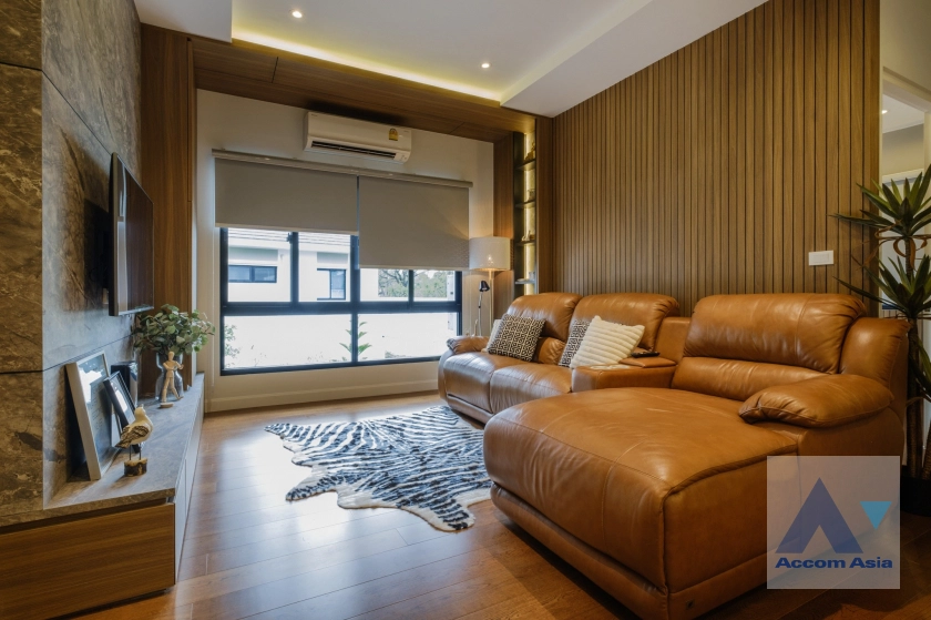 7  3 br House for rent and sale in Petchkasem ,Bangkok  at Prinn Sathorn-Ratchaphruek AA39543