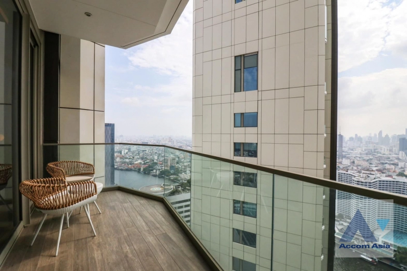 5  2 br Condominium For Sale in Charoennakorn ,Bangkok BTS Krung Thon Buri at Magnolias Waterfront Residences AA39548