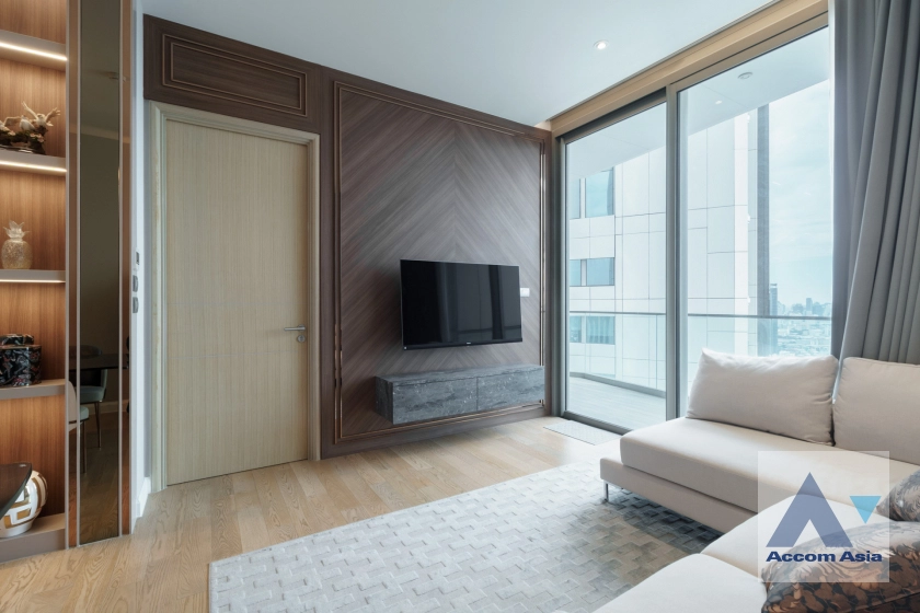 5  2 br Condominium For Sale in Charoen Nakhon ,Bangkok BTS Krung Thon Buri at Magnolias Waterfront Residences AA39548