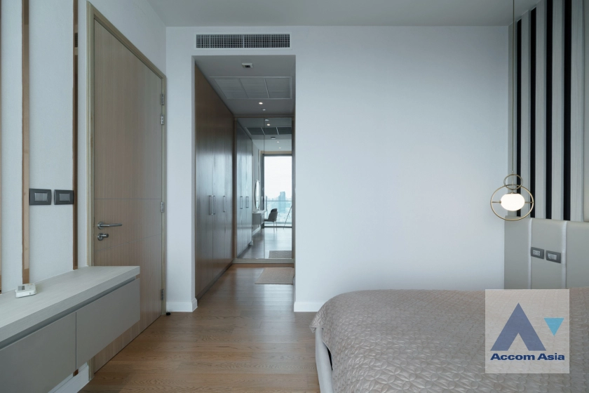 14  2 br Condominium For Sale in Charoen Nakhon ,Bangkok BTS Krung Thon Buri at Magnolias Waterfront Residences AA39548