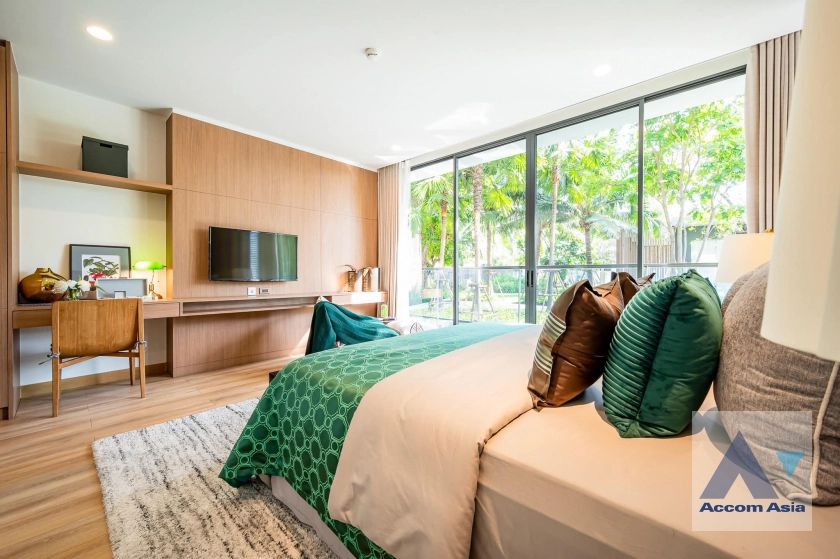 8  3 br Condominium For Sale in Sukhumvit ,Bangkok BTS On Nut at Park Court Sukhumvit 77 AA39561