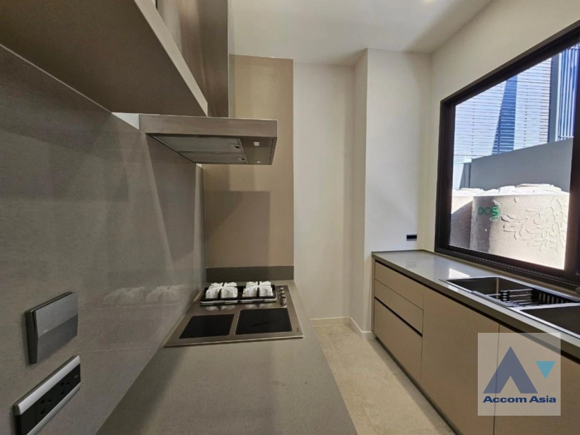 10  4 br House for rent and sale in Ratchadaphisek ,Bangkok MRT Thailand Cultural Center at BuGaan Rama9 - Mengjai AA39562