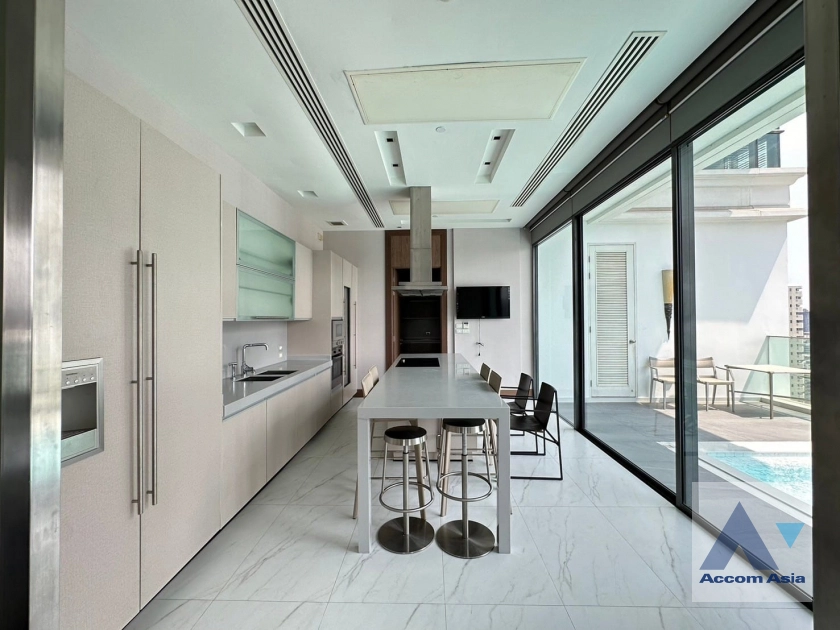 5  3 br Condominium For Rent in Sukhumvit ,Bangkok BTS Phrom Phong at Le Raffine Sukhumvit 39 AA39568