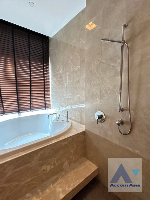 10  3 br Condominium For Rent in Sukhumvit ,Bangkok BTS Phrom Phong at Le Raffine Sukhumvit 39 AA39568