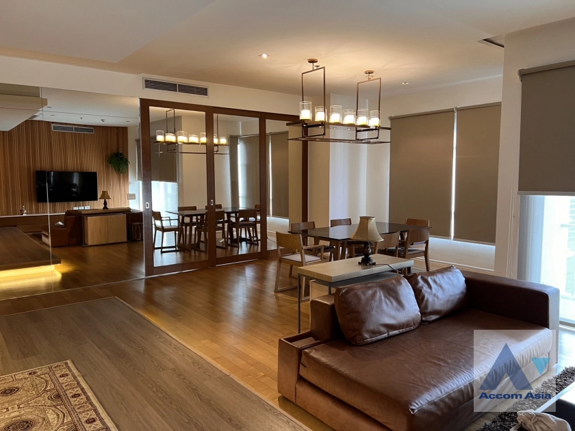 5  3 br Condominium For Rent in Sukhumvit ,Bangkok BTS Phrom Phong at The Madison AA39572