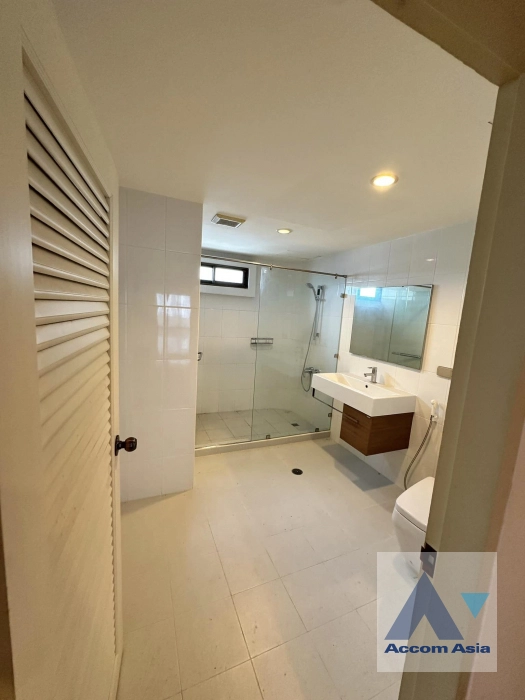 16  3 br Condominium For Rent in Sukhumvit ,Bangkok BTS Nana at Tower Park AA39573