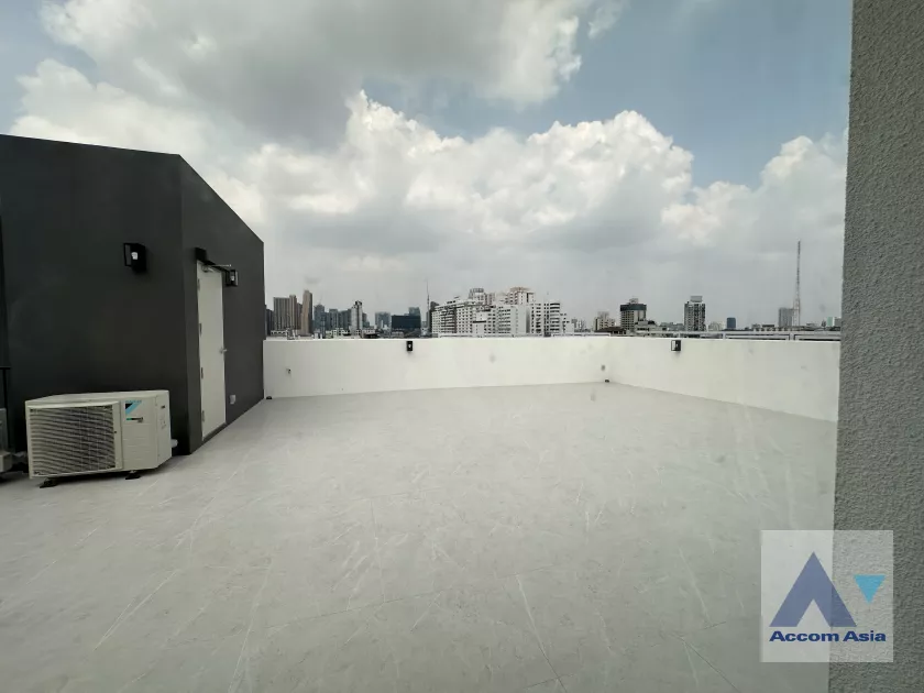 6  5 br House for rent and sale in Phaholyothin ,Bangkok  at Penton Ari-Sutthisan AA39575