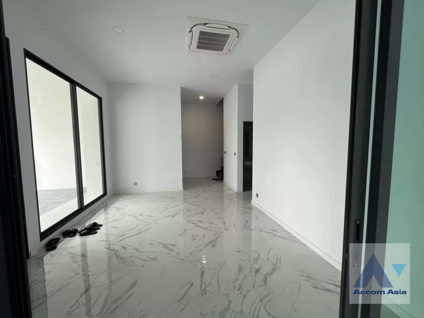 14  5 br House for rent and sale in Phaholyothin ,Bangkok  at Penton Ari-Sutthisan AA39575