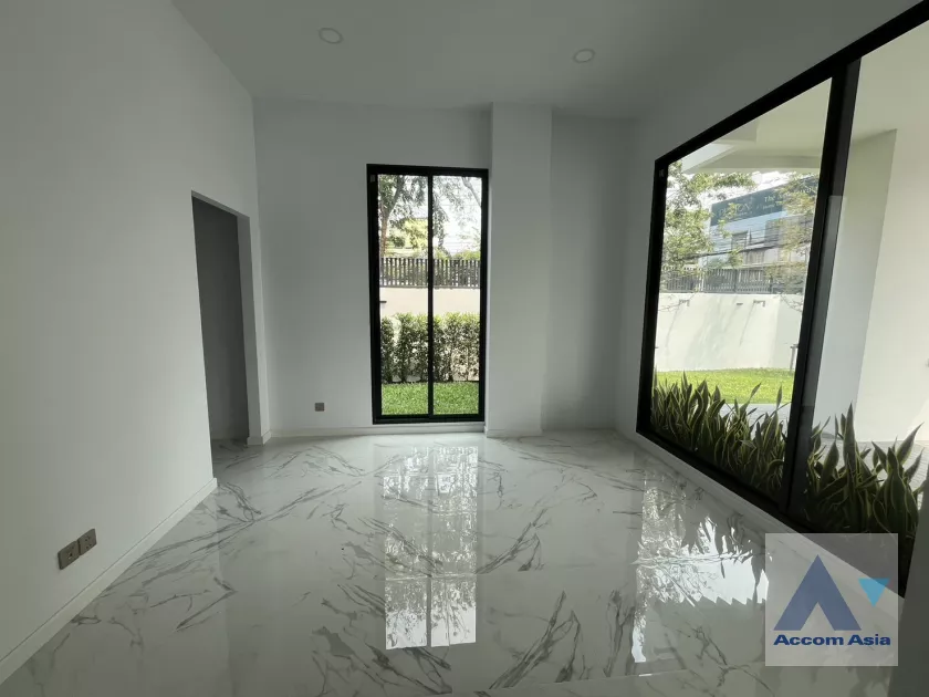 15  5 br House for rent and sale in Phaholyothin ,Bangkok  at Penton Ari-Sutthisan AA39575