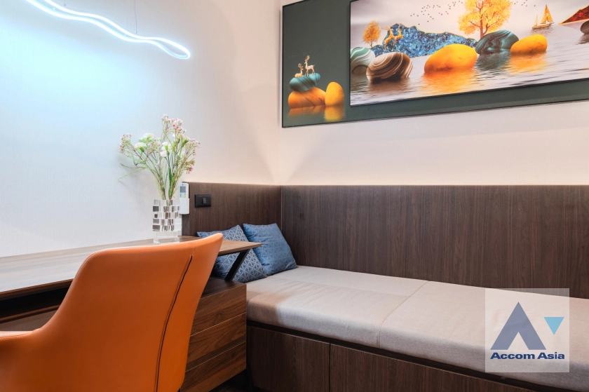 10  2 br Condominium for rent and sale in Ploenchit ,Bangkok BTS Ploenchit at MUNIQ Langsuan AA39582