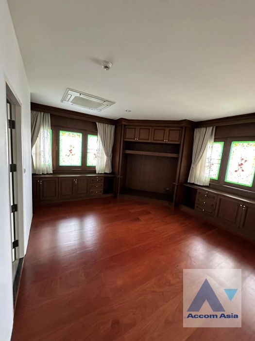 7  4 br Condominium for rent and sale in Sukhumvit ,Bangkok BTS Nana at Tower Park AA39590