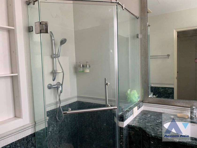 11  3 br Condominium For Sale in Sathorn ,Bangkok MRT Lumphini at Baan Nunthasiri AA39592