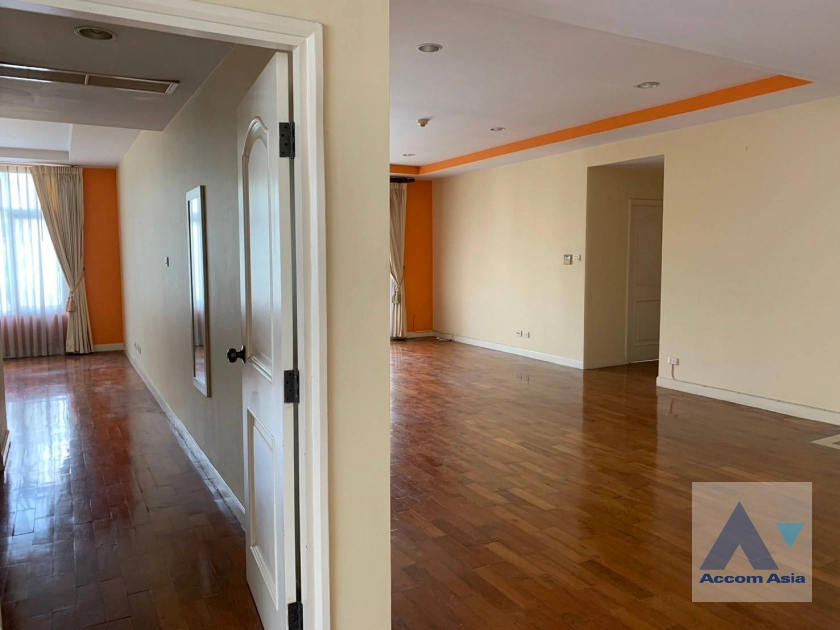 6  3 br Condominium For Sale in Sathorn ,Bangkok MRT Lumphini at Baan Nunthasiri AA39592