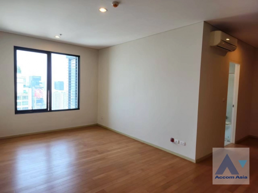 6  4 br Condominium For Rent in Phaholyothin ,Bangkok MRT Phetchaburi - ARL Makkasan at Villa Asoke AA39593