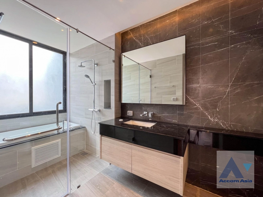 13  5 br House For Sale in Sathorn ,Bangkok BTS Sala Daeng - MRT Khlong Toei at Anina Villa Sathorn-Yenakart AA39597