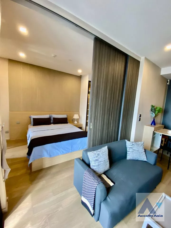 unit 1 Bedroom  Condominium For Rent in Sukhumvit, Bangkok  near BTS Asok - MRT Sukhumvit (AA39599)