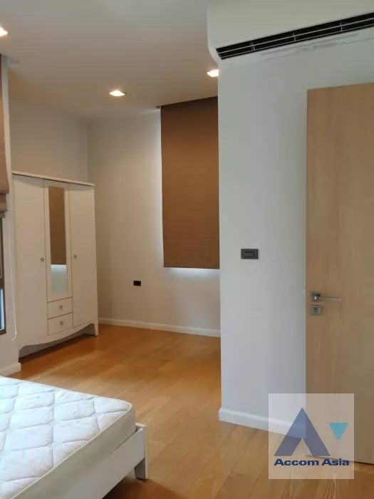 6  3 br House for rent and sale in Ratchadapisek ,Bangkok  at Private Nirvana Residence North-East AA39600