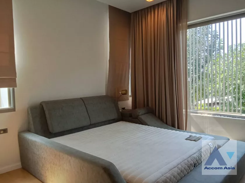 4  3 br House for rent and sale in Ratchadapisek ,Bangkok  at Private Nirvana Residence North-East AA39600