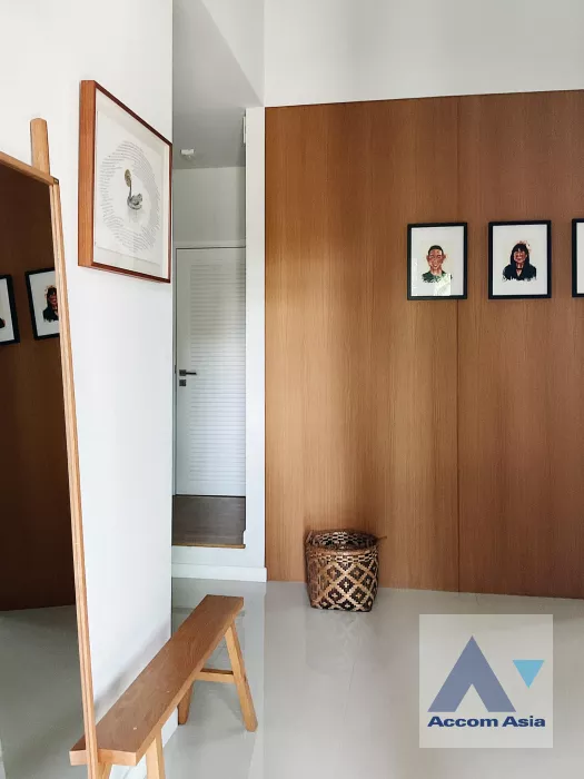 13  3 br House For Sale in Ratchadapisek ,Bangkok  at Private Nirvana Residence North-East AA39601