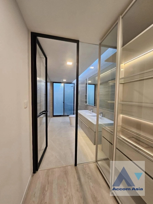 25  4 br House For Rent in Latkrabang ,Bangkok  at VIVE Krungthep Kreetha AA39603