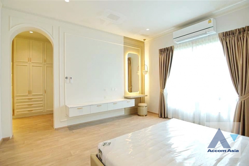 16  5 br House for rent and sale in Latkrabang ,Bangkok ARL Ban Thap Chang at House AA39605