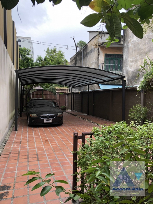 20  4 br House for rent and sale in Sukhumvit ,Bangkok BTS Phra khanong AA39609