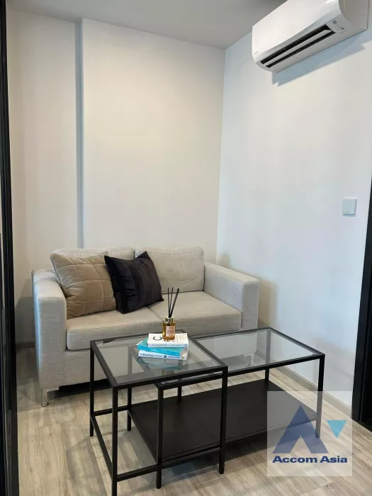 unit 1 Bedroom  Condominium For Sale in Ratchadaphisek, Bangkok  near MRT Sutthisan (AA39612)
