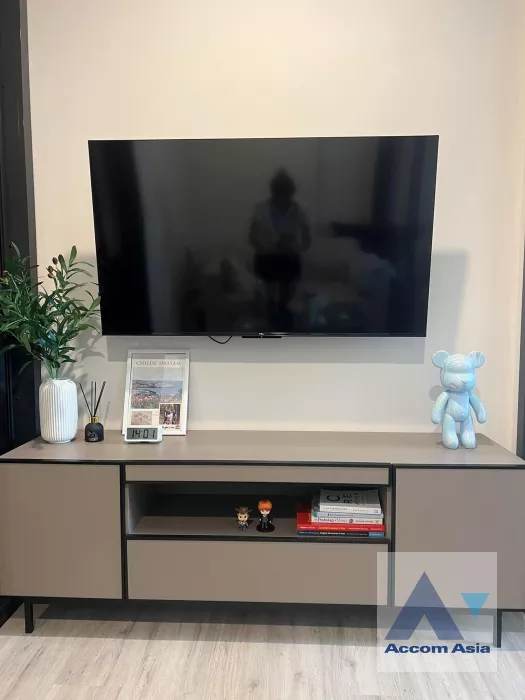 8  1 br Condominium For Sale in Ratchadaphisek ,Bangkok MRT Sutthisan at XT Huaikhwang  AA39612