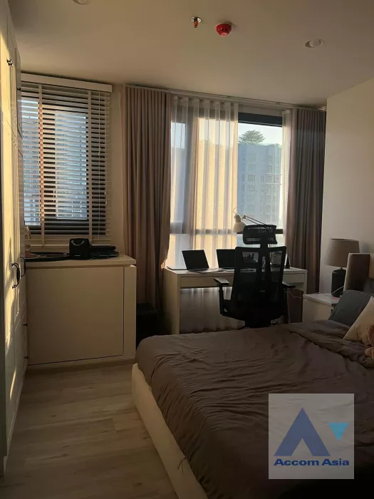 9  1 br Condominium For Sale in Ratchadaphisek ,Bangkok MRT Sutthisan at XT Huaikhwang  AA39612