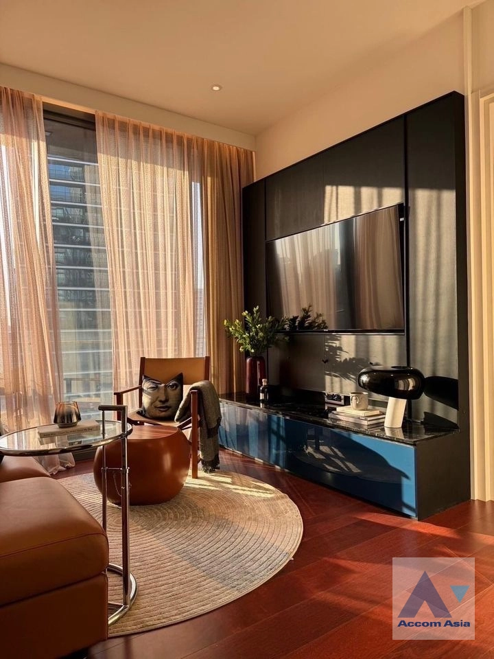 unit 1 Bedroom  Condominium For Rent & Sale in Sukhumvit, Bangkok  near BTS Thong Lo (AA39616)