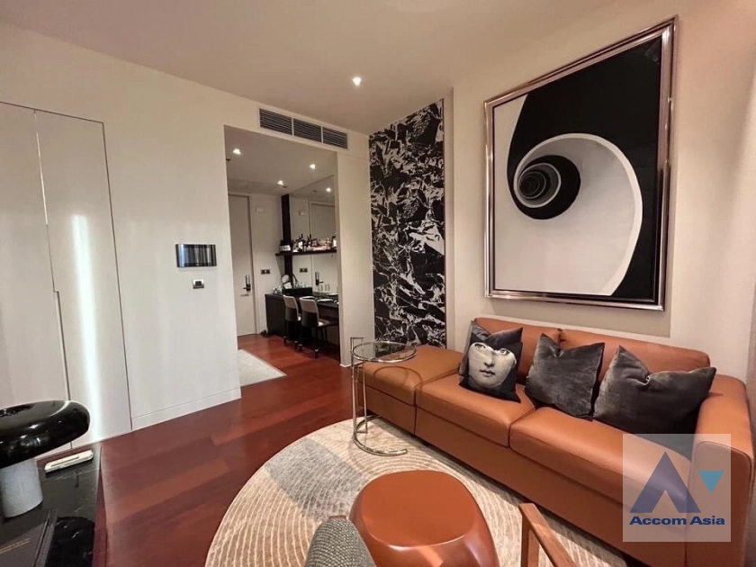 unit 1 Bedroom  Condominium For Rent & Sale in Sukhumvit, Bangkok  near BTS Thong Lo (AA39616)