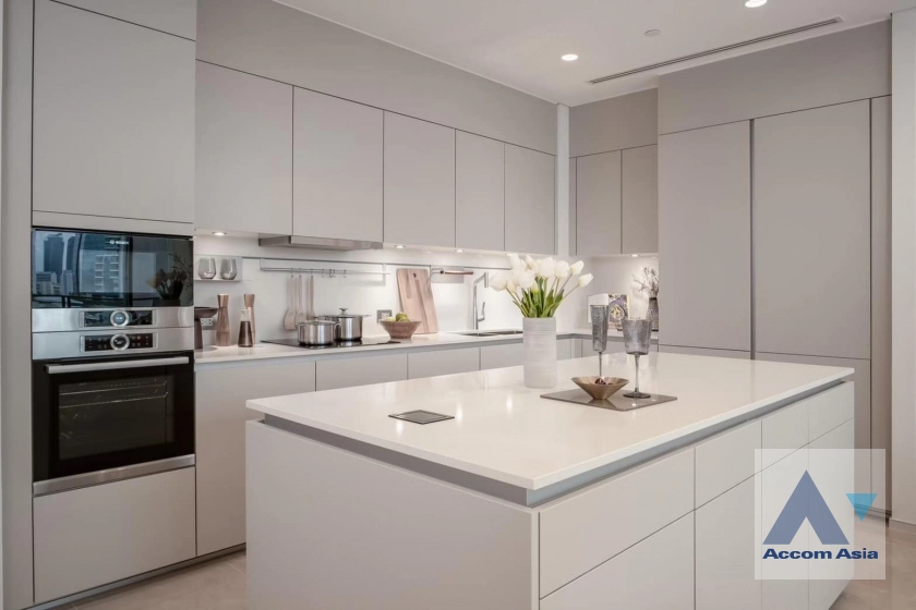 unitFully Furnished |  2 Bedrooms  Condominium For Rent in Ploenchit, Bangkok  near BTS Chitlom (AA39619)