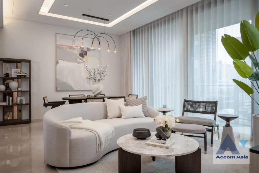 Fully Furnished |  The Residences at Sindhorn Kempinski Hotel Bangkok Condominium  2 Bedroom for Rent BTS Chitlom in Ploenchit Bangkok