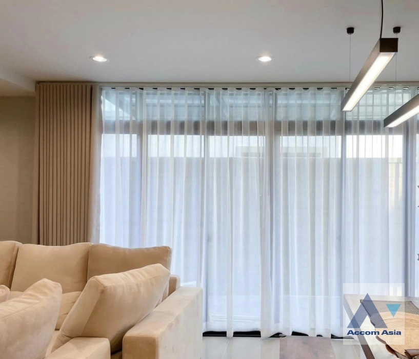 10  3 br House For Rent in Samutprakan ,Samutprakan  at Areeya Como Bangna Km.10 AA39621