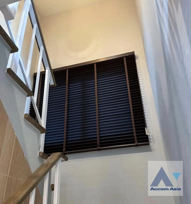 12  3 br House For Rent in Samutprakan ,Samutprakan  at Areeya Como Bangna Km.10 AA39621