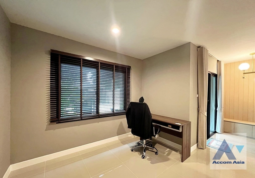 11  3 br House For Rent in Samutprakan ,Samutprakan  at Areeya Como Bangna Km.10 AA39621