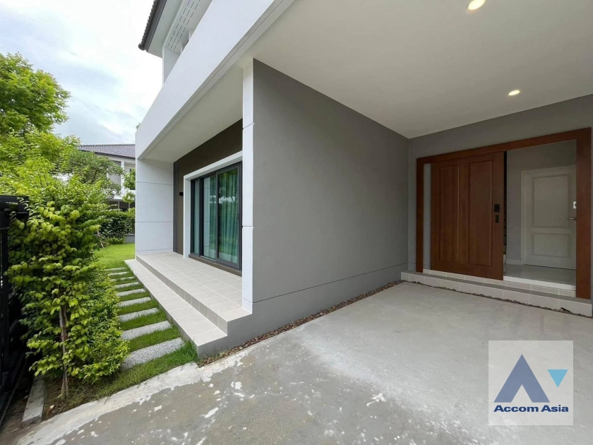 18  4 br House For Rent in Phaholyothin ,Bangkok  at Centro Vibhavadi AA39632