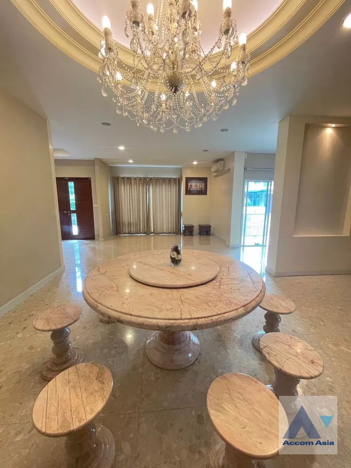 4  5 br House for rent and sale in Latkrabang ,Bangkok ARL Ban Thap Chang at Grand Bangkok Boulevard Rama 9 Srinagarindra AA39635