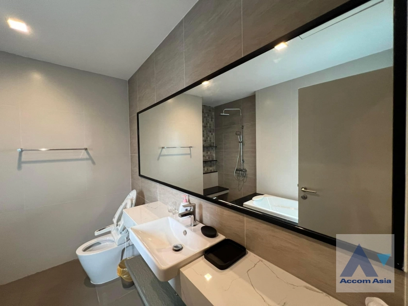 14  4 br House for rent and sale in Latkrabang ,Bangkok  at Bangkok Boulevard Ramintra-Serithai 2 AA39636