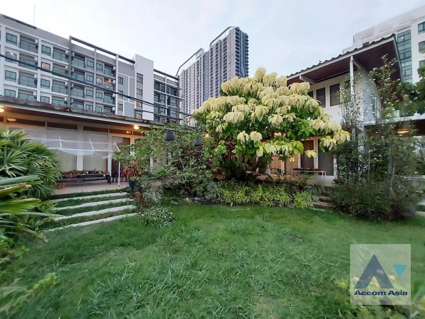  2  5 br House For Rent in Samutprakan ,Samutprakan  AA39638