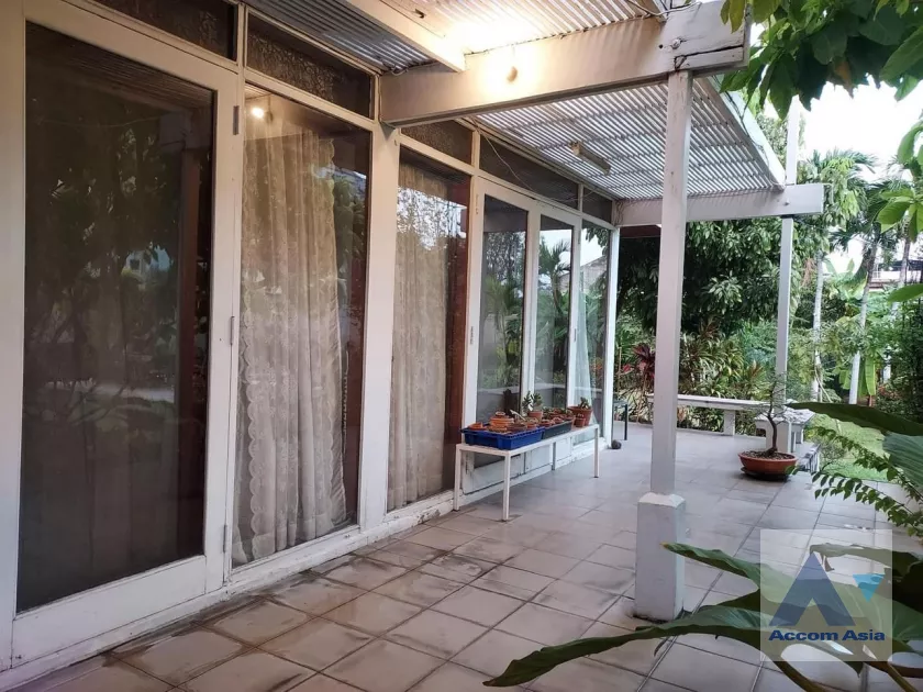 6  5 br House For Rent in Samutprakan ,Samutprakan  AA39638