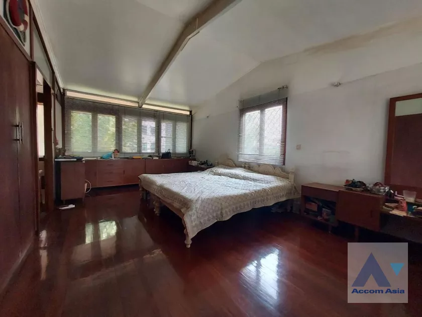 15  5 br House For Rent in Samutprakan ,Samutprakan  AA39638